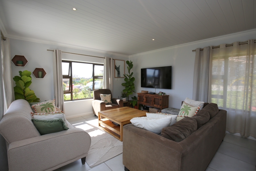 3 Bedroom Property for Sale in The Hill Western Cape